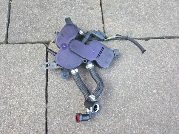 Polttoainejakoventtiili OEM C51219D - Renault OE image 3