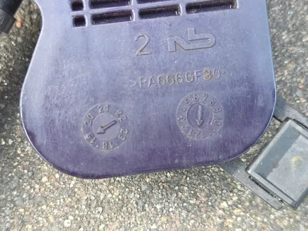 Polttoainejakoventtiili OEM C51219D - Renault OE image 4
