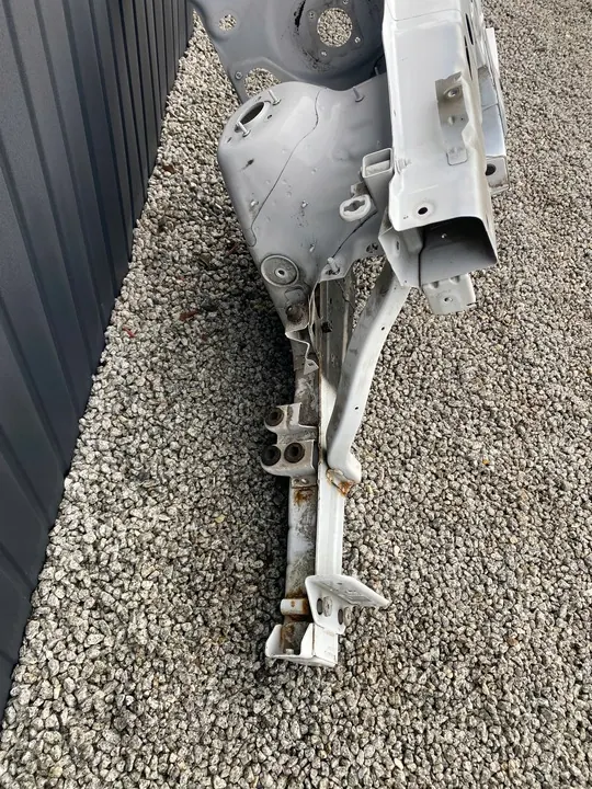 JEEP GRAND CHEROKEE WK2 PARE-CHOC AVANT GAUCHE image 6