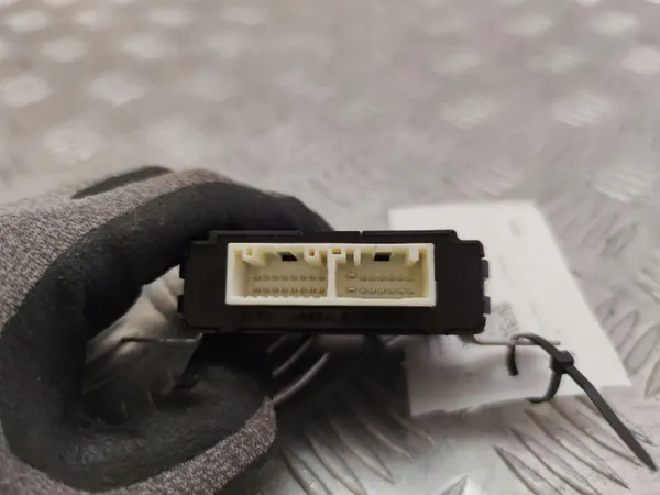 Module de rétroviseur Lexus NX OEM 8943078030 image 4