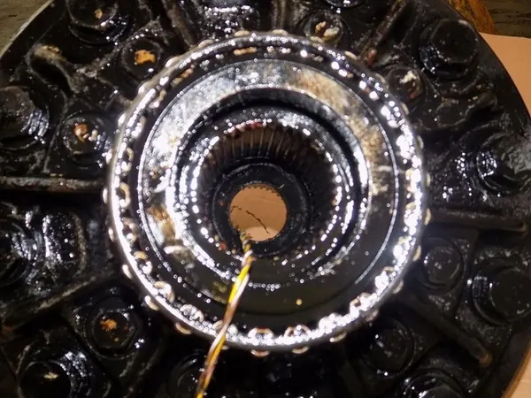 RENAULT MIDLINER M180 98r Différentiel 41/12 image 6