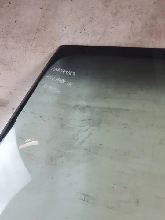 Frontscheibe + Sensor Audi A4 B8 Sedan 08r. OEM 2000000324722 image 4