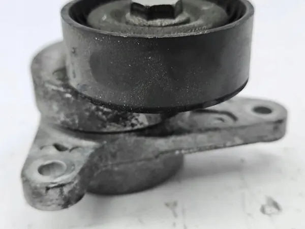 Audi A5 2017 Remskiva / Generator image 5