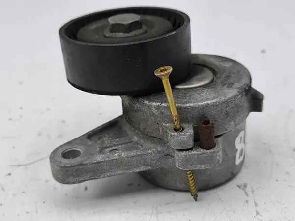 Audi A5 2017 Remskiva / Generator image 6