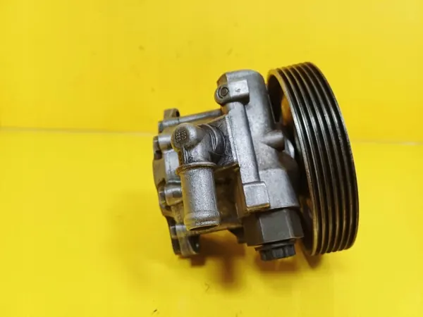 Pompe de direction OEM DRC100385 pour Fiat Ulysse image 3