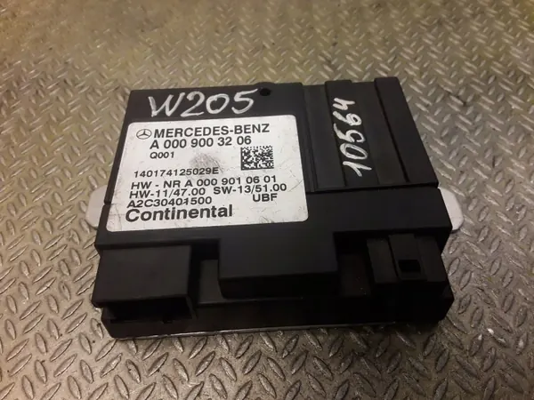 Module Pompe à Carburant Mercedes-Benz C W205 OEM 0009003206 image 2