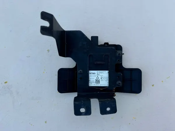 Capteur angle mort droit OEM 95820-D7700 image 5