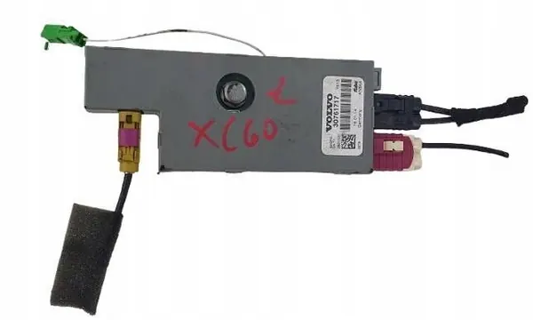 Amplificateur d'antenne Volvo XC60 OEM 30761717 image 2