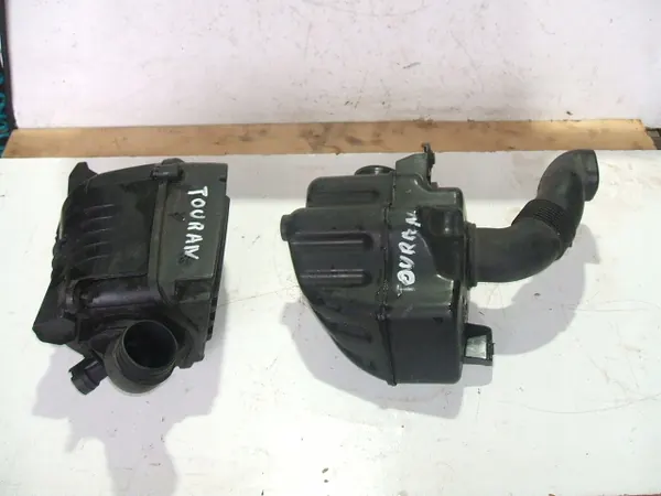 Filtre à air et résonateur VW Touran I Skoda Seat 1.6 image 2