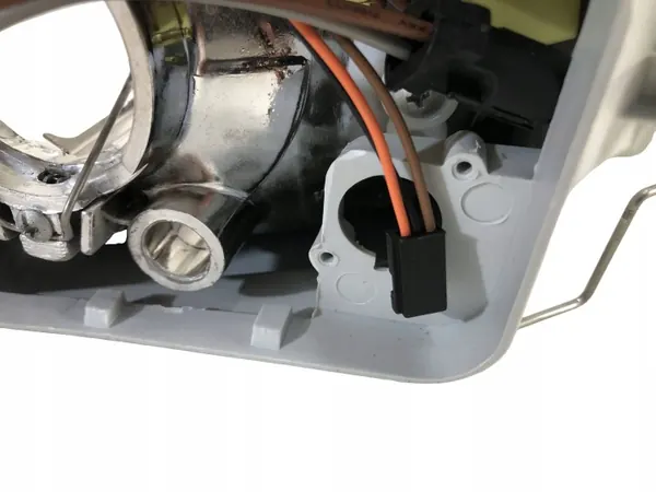 Farol esquerdo OEM 12447/G8 para Skoda Octavia I image 9