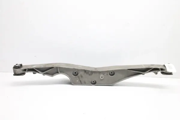 BMW X1 Taka-akselin Välityslaakeri OEM 6858474 image 5
