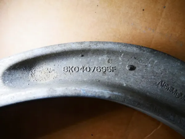Braccio di Controllo Anteriore Sinistro AUDI A4 B8 8K0407695F image 3