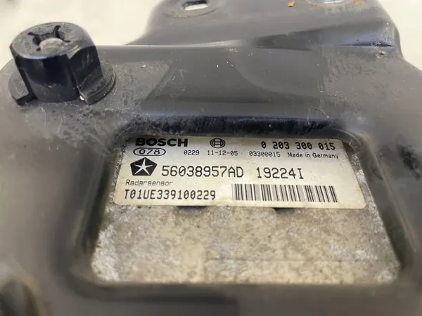 Módulo radar OEM 0203300015 para Chrysler 300C image 4