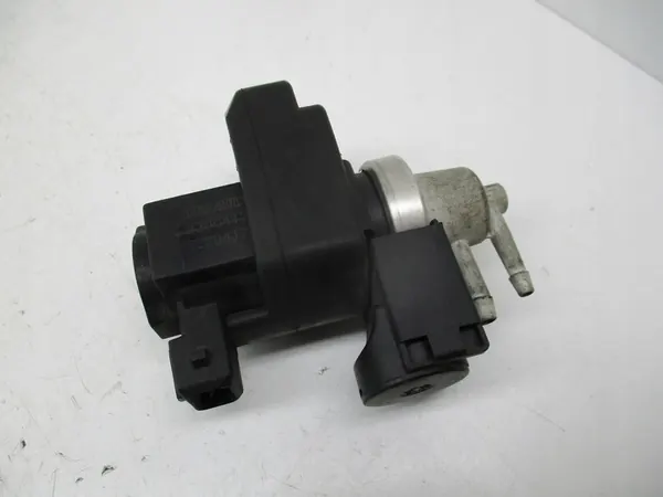 Válvula de vácuo Renault Megane Scenic DCI 8200412085 image 4