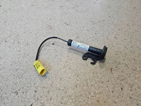 Fecho do capô BMW OEM 7263055 Lado esquerdo Usado image 6
