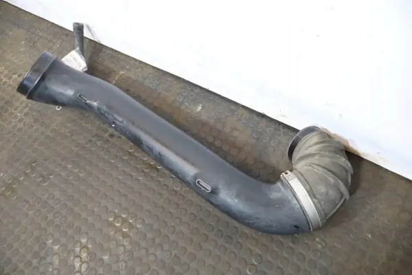 Tuyau d'admission Renault OE T460 E6 - État utilisé image 2
