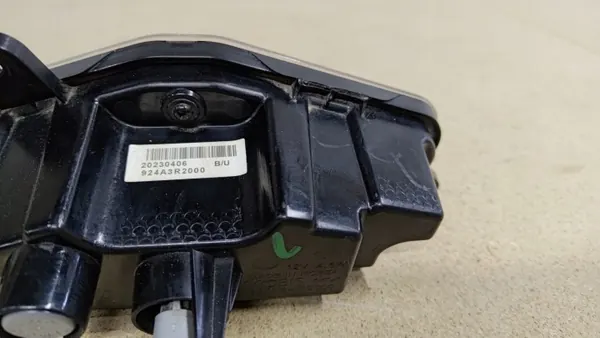 Kia Sportage V LED achteruitrijlamp OEM 924A3-R2000 image 8