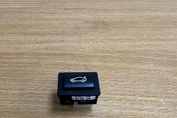 Kofferbakopeningsknop BMW 7 (F01, F02) 6921846 image 3