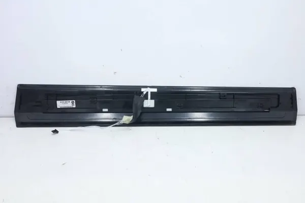 BMW G14 Frontlinke Schwellerverkleidung OEM 8076665 image 4