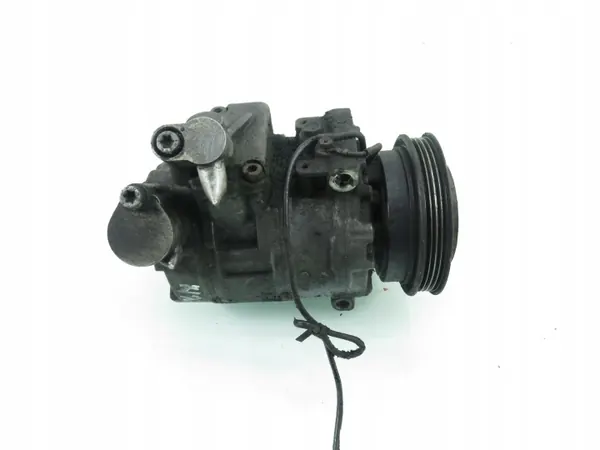 Compressor A/C Skoda OE 8D0260808 - Usado image 4