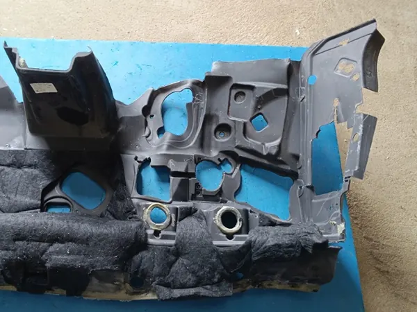 OEM 80B863947D Väliseinäeristys Audi Q5 II:lle image 3