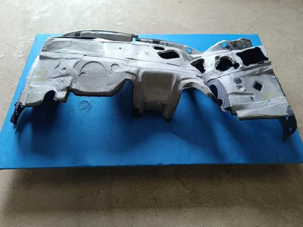 OEM 80B863947D Väliseinäeristys Audi Q5 II:lle image 4