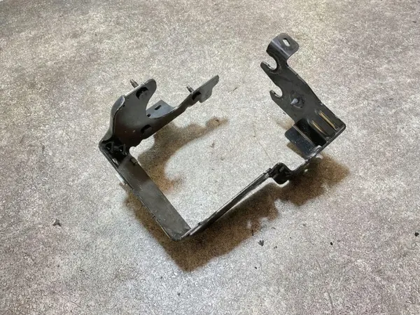 Peças do compartimento motor usadas OEM 9826638780 Citroën C4 image 2