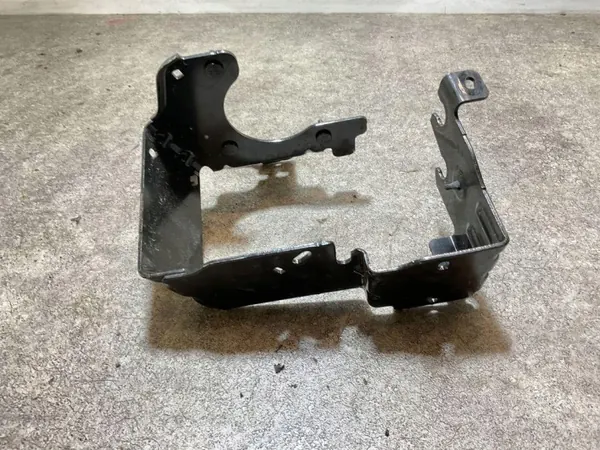 Peças do compartimento motor usadas OEM 9826638780 Citroën C4 image 4