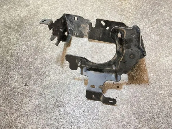 Peças do compartimento motor usadas OEM 9826638780 Citroën C4 image 5
