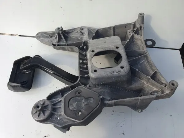 Support de pédale de frein OEM 7L0723117 pour VW Touareg 7L image 5