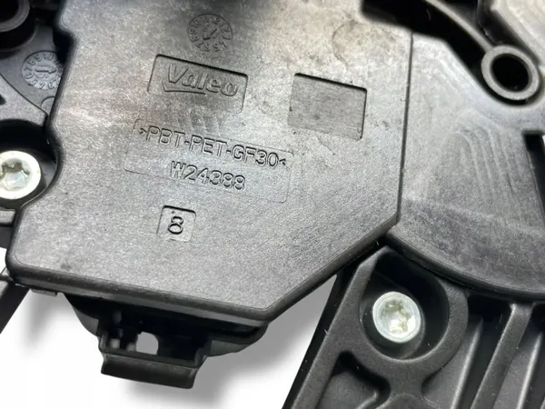 SEAT Heckwischermotor OEM 5E5955711B - Gebraucht image 6