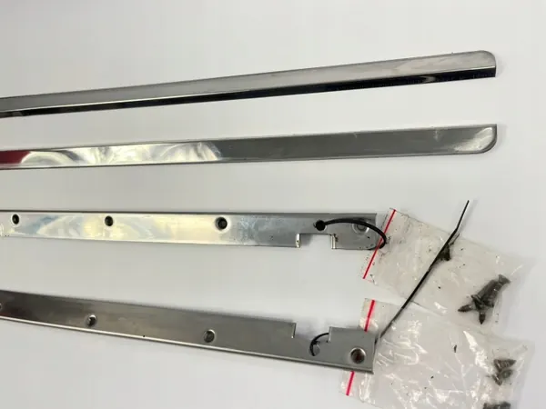 Guias OEM PROWADNICE CHROM/SDV05290 para teto solar image 9