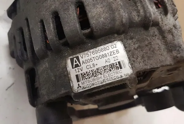 Alternador Citroen DS3 1.6L OE V75769568002 image 2