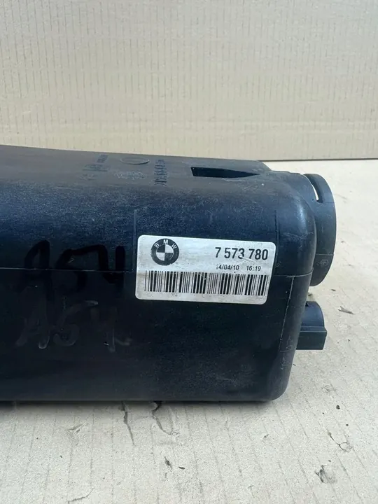 BMW E46 Ausgleichsbehälter 7573780 image 3