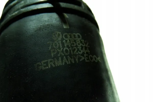 Tubería de intercooler VW TRANSPORTER IV 2.5L Diesel OEM 701145832 image 2