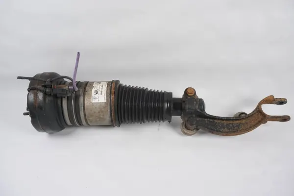 Käytetty Oikea Etujousitus OEM 95B616039 image 2