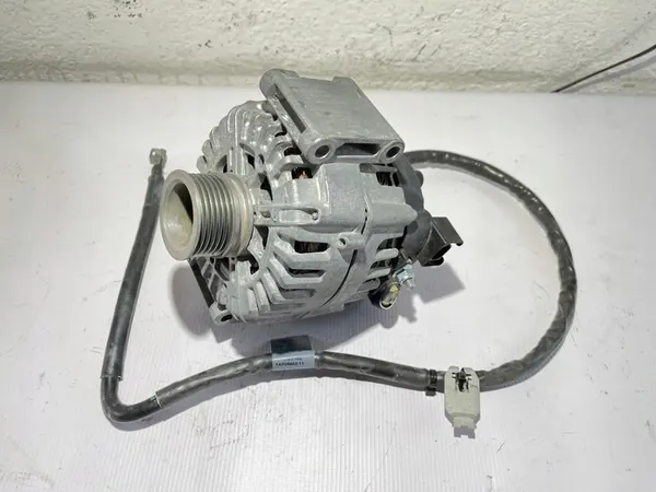 ALTERNATOR MERCEDES CLS W218 LIFT 3.0 3.5 V6 image 2