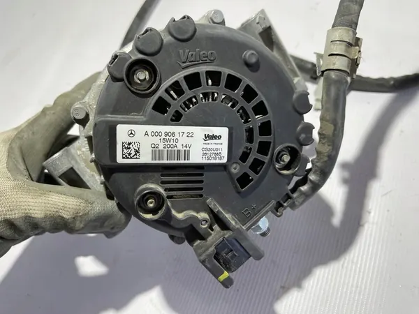 ALTERNATOR MERCEDES CLS W218 LIFT 3.0 3.5 V6 image 4