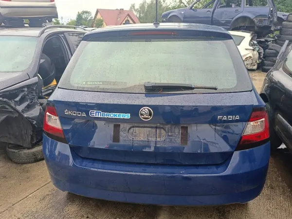 Skoda Fabia III takapuskuri PAS TYŁ WANNA OEM image 2