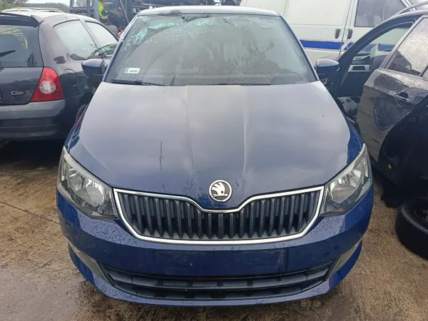 Skoda Fabia III takapuskuri PAS TYŁ WANNA OEM image 7