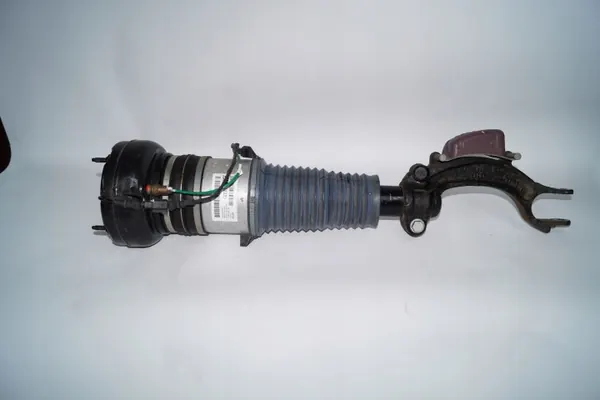 Audi A8 4H D4 Ilmaiskerroin Etu Oikea OEM 4H0616039AK image 3