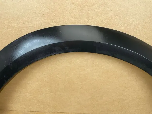 OEM 8W9853718 Etu Oikea Lokasuoja Audi A4 B9 image 3