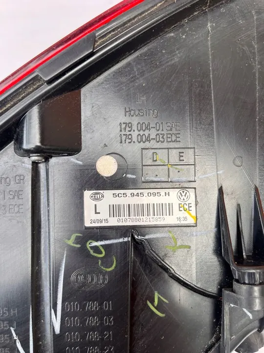 Luz Trasera Izquierda VW Beetle 5C5945095H image 5
