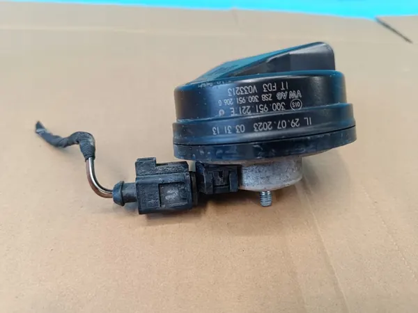 VW PASSAT B8 VARIANT 1.5 TSI 110KW 2024 Buzina Baixa 3Q0951221E image 2