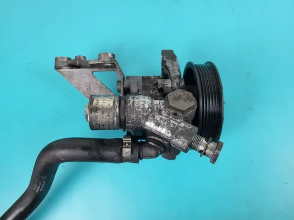 Bomba de direção assistida BMW E61 E60 530i 3.0 N52 image 4