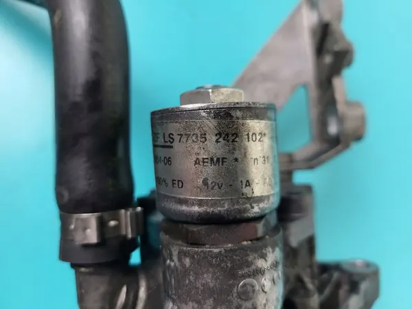 Bomba de direção assistida BMW E61 E60 530i 3.0 N52 image 5