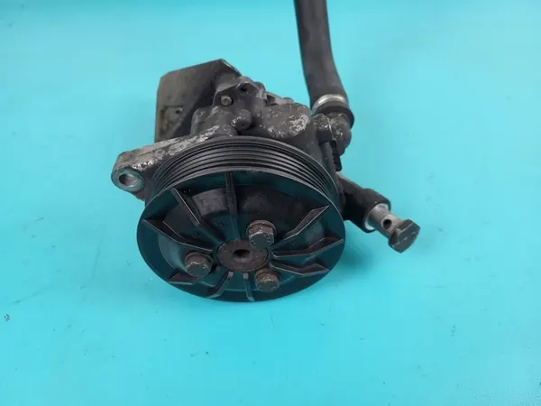 Bomba de direção assistida BMW E61 E60 530i 3.0 N52 image 7