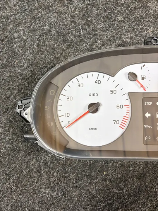Renault Scenic I 2.0 16V 140km OEM 8200038783s image 5
