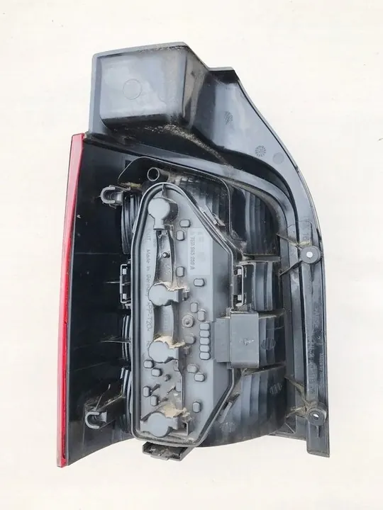 Lámpara Trasera Derecha VW T5 7H0945258A 7H0945096G image 3