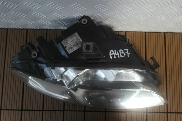 AUDI A4 B7 04-08 Faro Delantero Derecho 8E0941004BK image 5